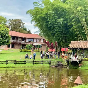 Chalet Rancheria Loft Chalet, Privado