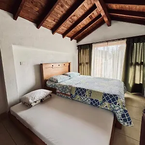 Apartment Next To The Airport - Cute